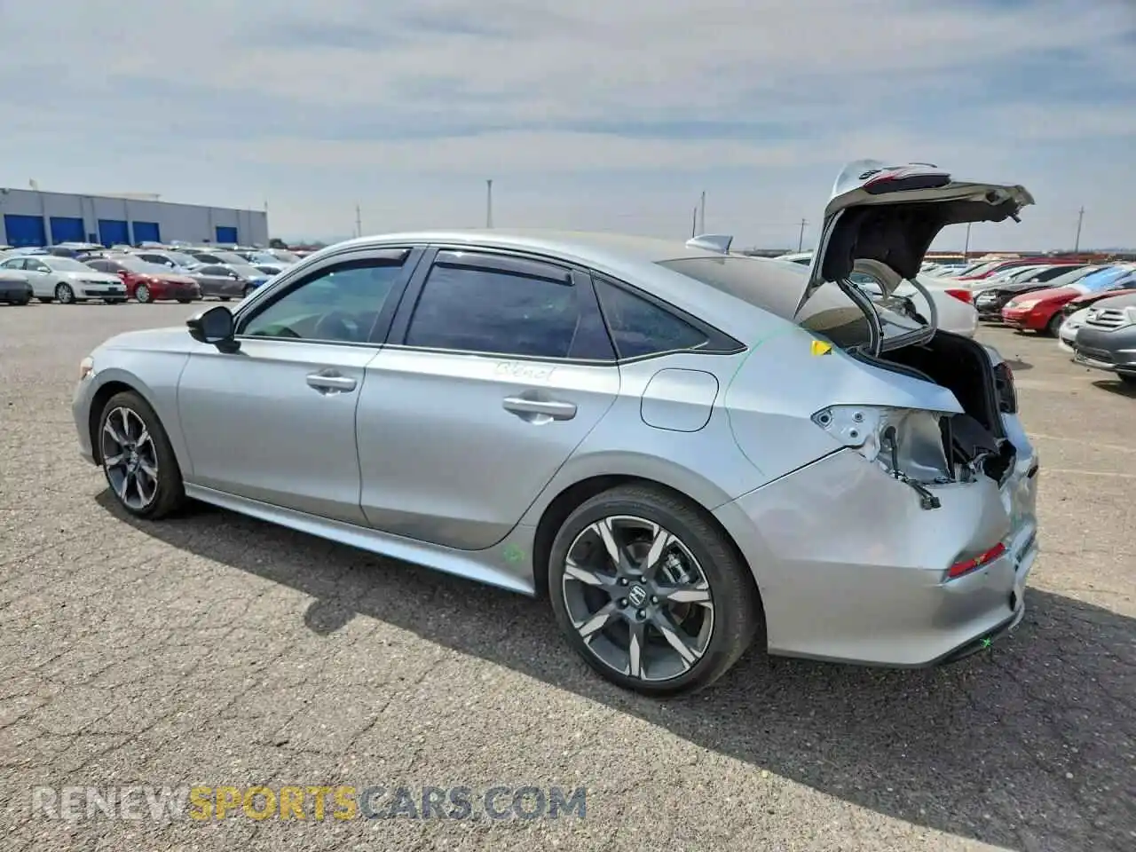 2 Фотография поврежденного автомобиля 2HGFE4F88TH310026 HONDA CIVIC 2026
