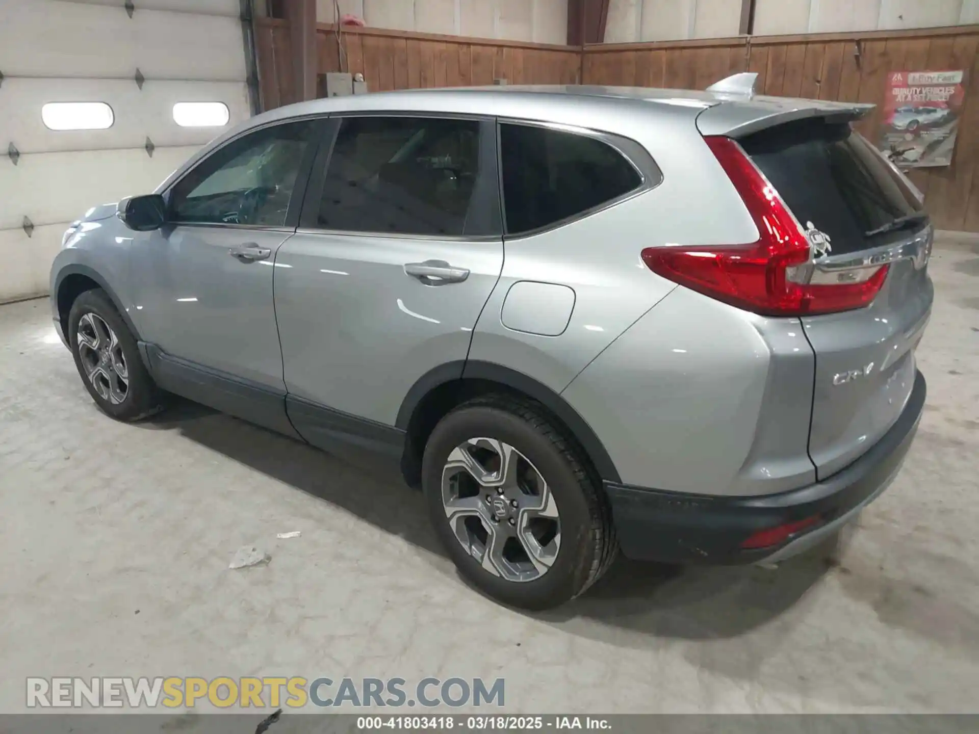 3 Photograph of a damaged car 5J6RW2H82KL036781 HONDA CR-V 2019