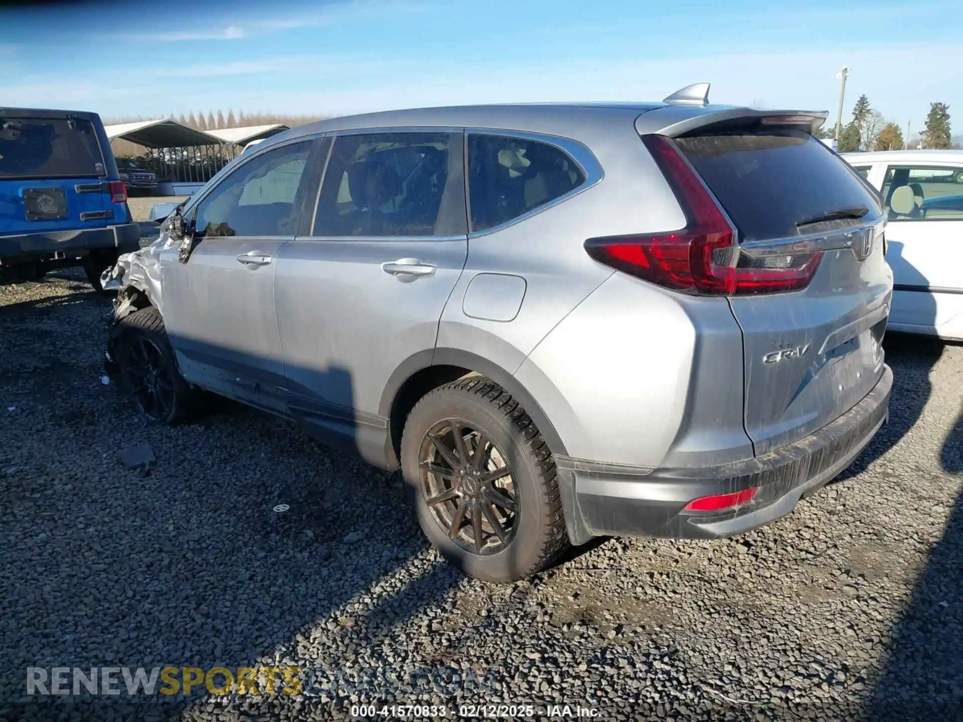 3 Photograph of a damaged car 5J6RW2H56LL031820 HONDA CR-V 2020