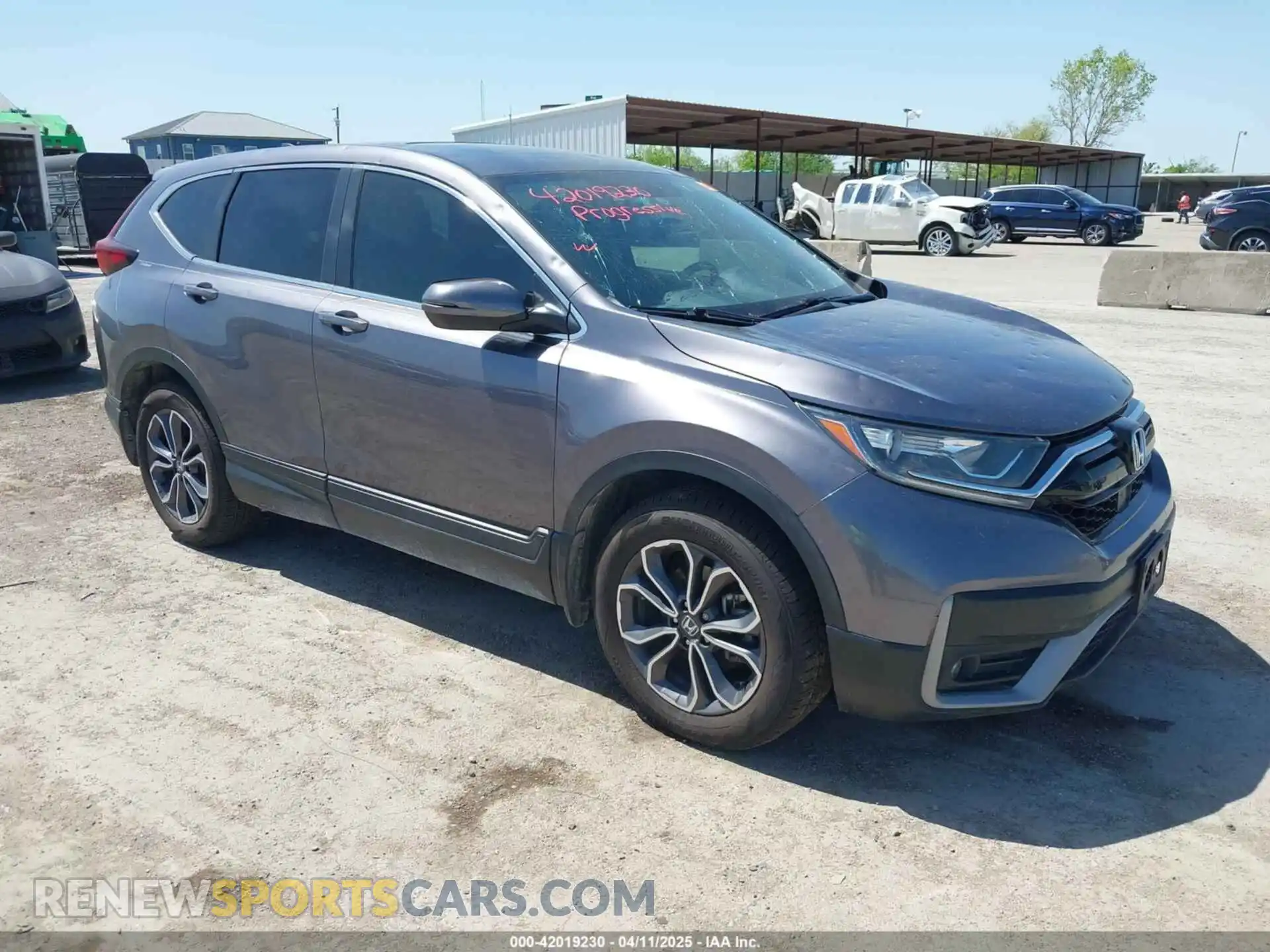 1 Photograph of a damaged car 7FARW1H53LE008521 HONDA CR-V 2020