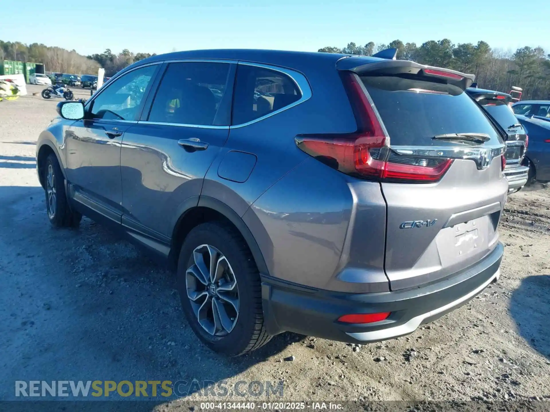 3 Photograph of a damaged car 7FARW2H57LE017647 HONDA CR-V 2020
