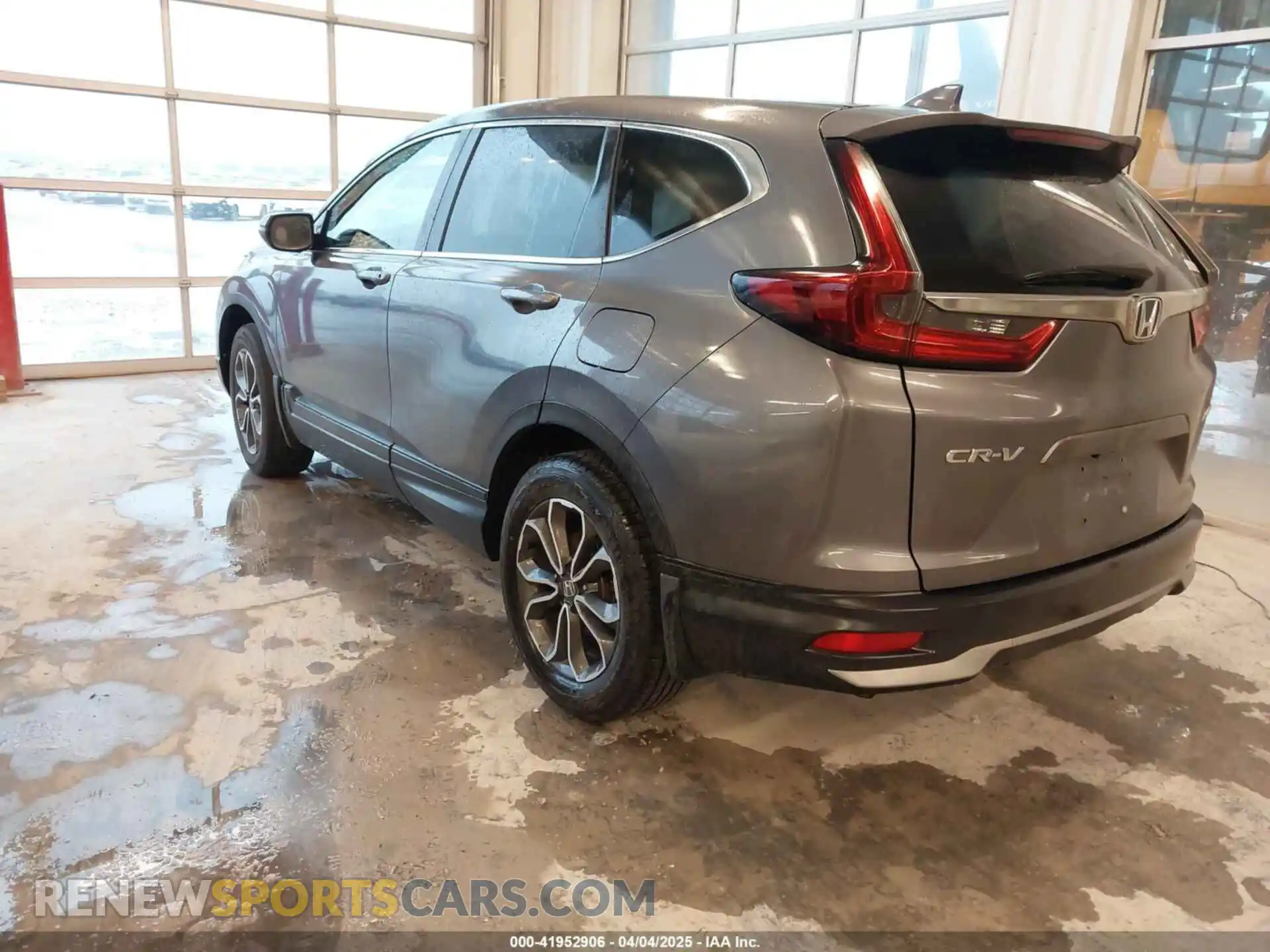 3 Photograph of a damaged car 5J6RW2H52ML017821 HONDA CR-V 2021