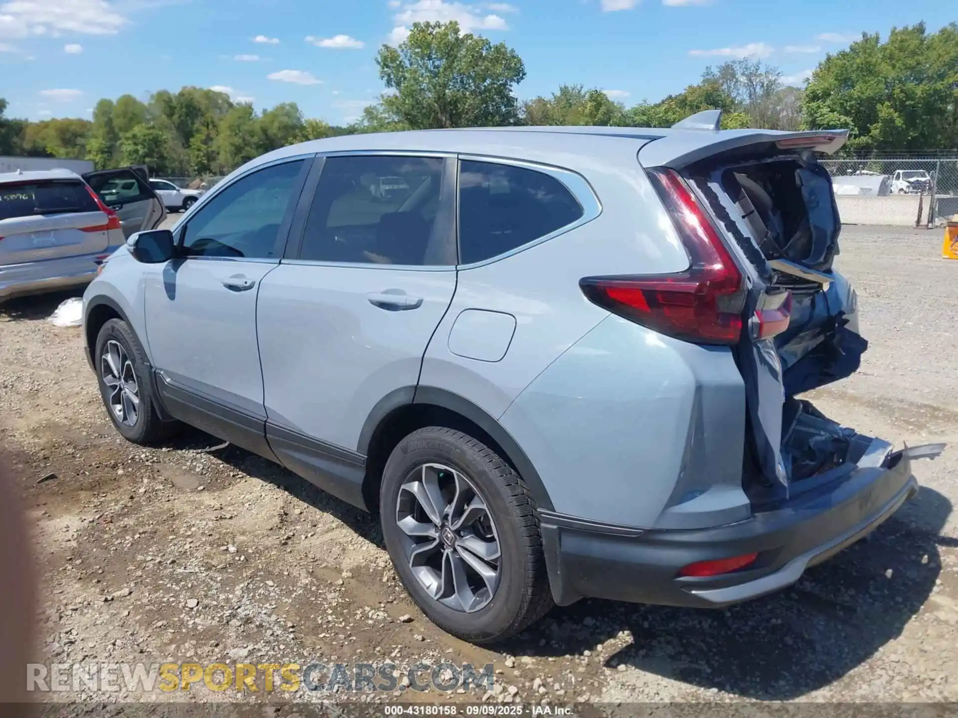 3 Photograph of a damaged car 7FARW2H53ME010521 HONDA CR-V 2021