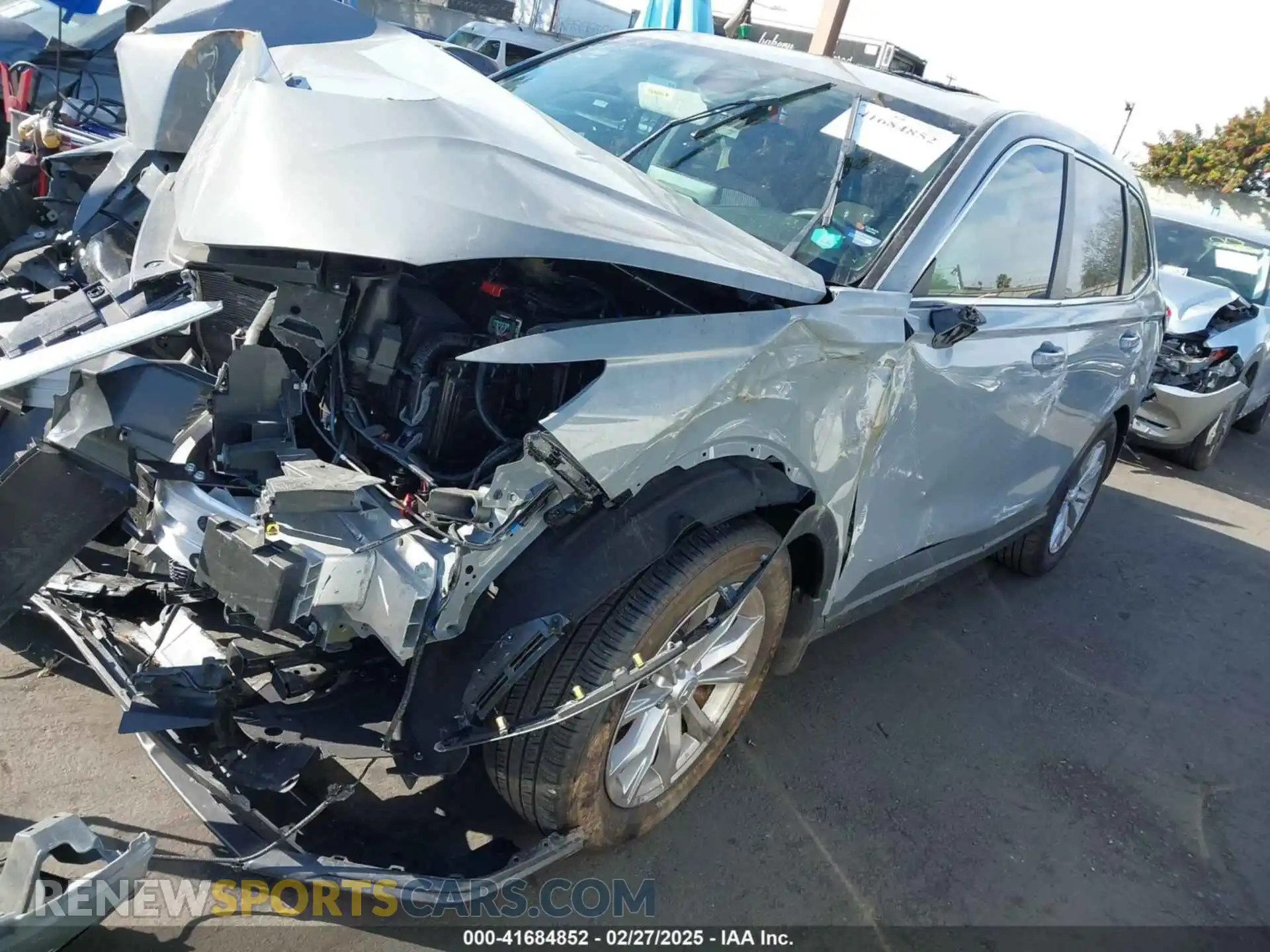 2 Photograph of a damaged car 5J6RS3H40PL005437 HONDA CR-V 2023