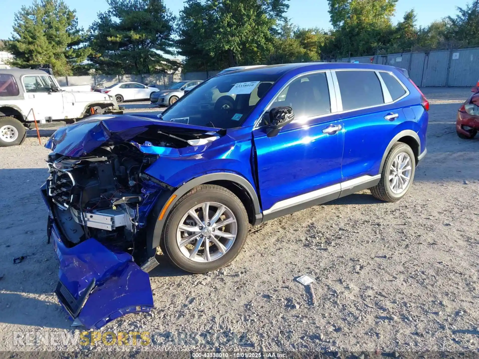2 Photograph of a damaged car 7FARS4H71PE018226 HONDA CR-V 2023