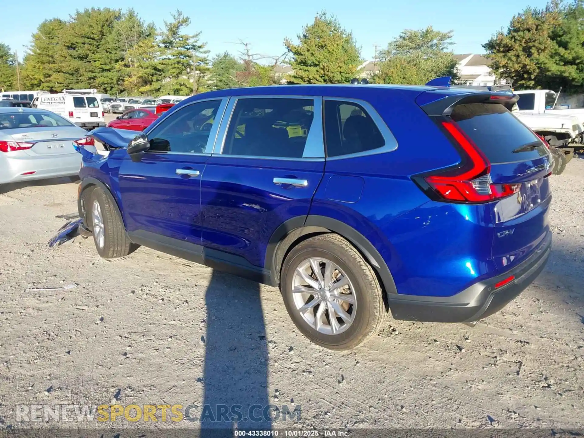 3 Photograph of a damaged car 7FARS4H71PE018226 HONDA CR-V 2023