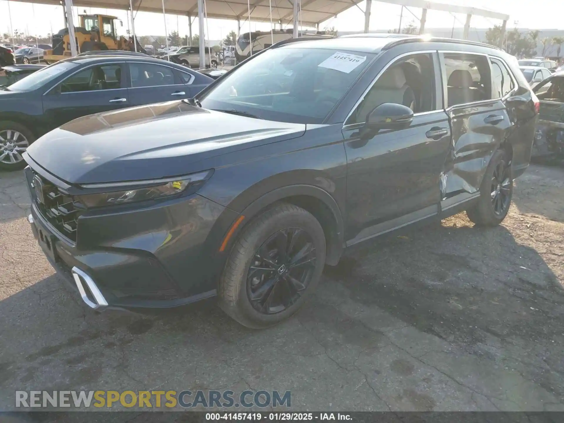 2 fotografías del automóvil dañado 7FARS6H98PE014316 HONDA CR-V 2023