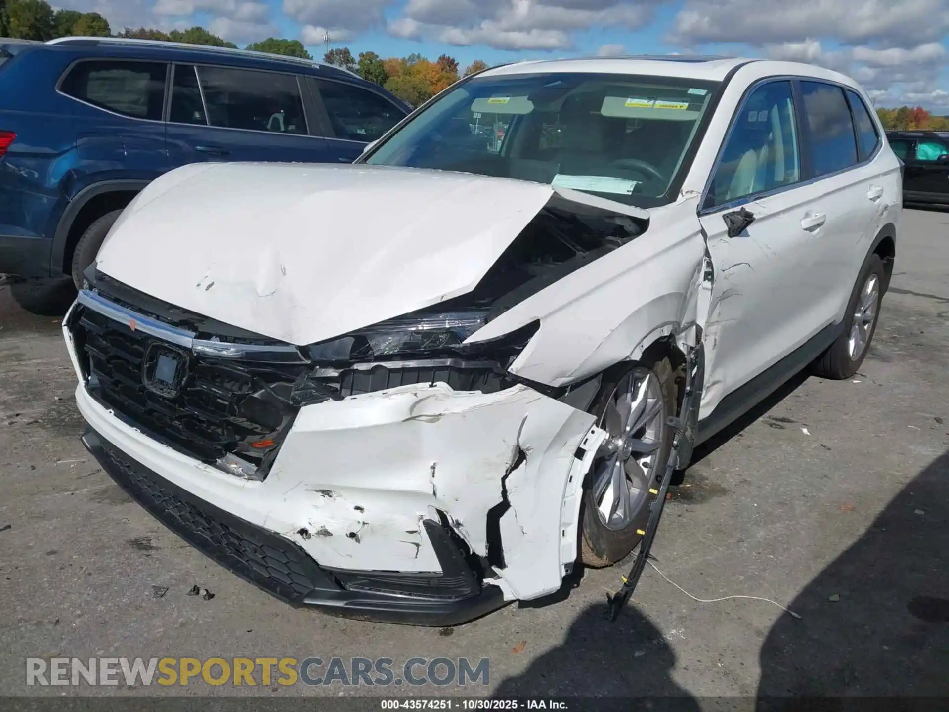 2 Photograph of a damaged car 2HKRS4H78RH433818 HONDA CR-V 2024