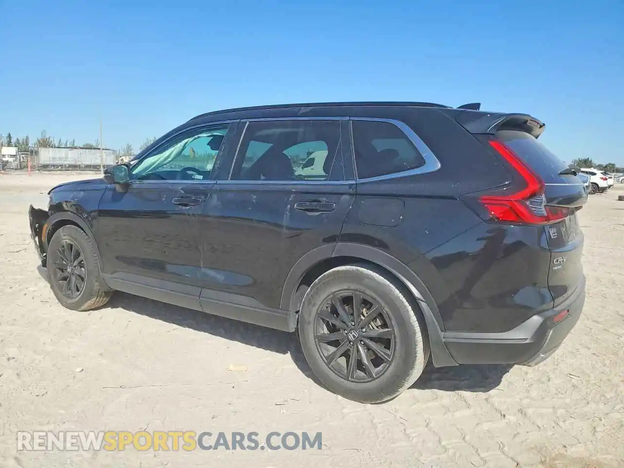 2 fotografías del automóvil dañado 7FARS5H84RE023907 HONDA CR-V 2024