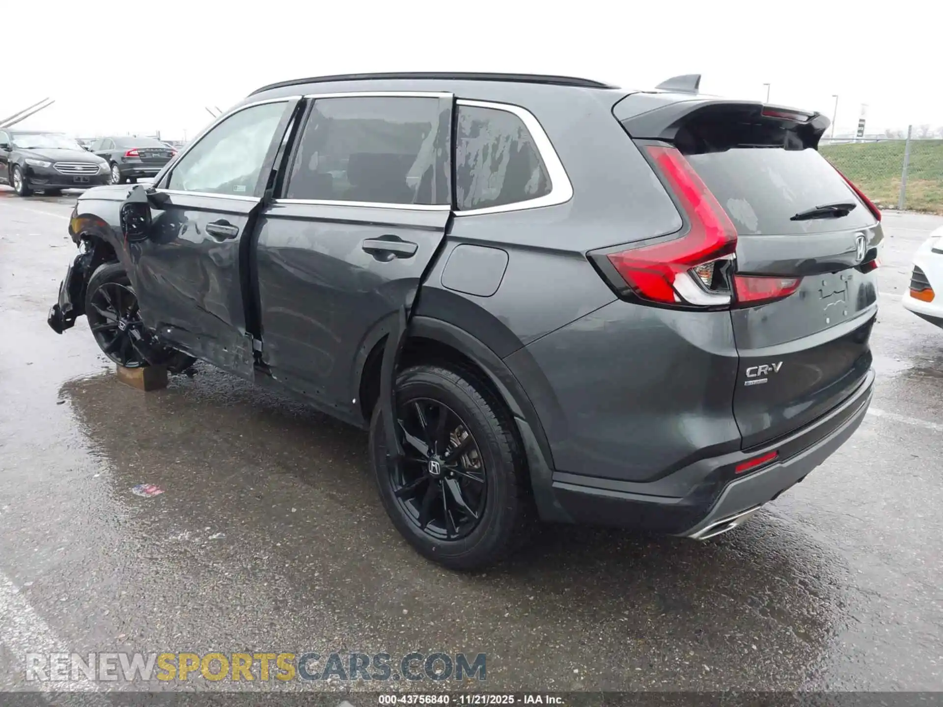 3 fotografías del automóvil dañado 7FARS6H50RE007778 HONDA CR-V 2024