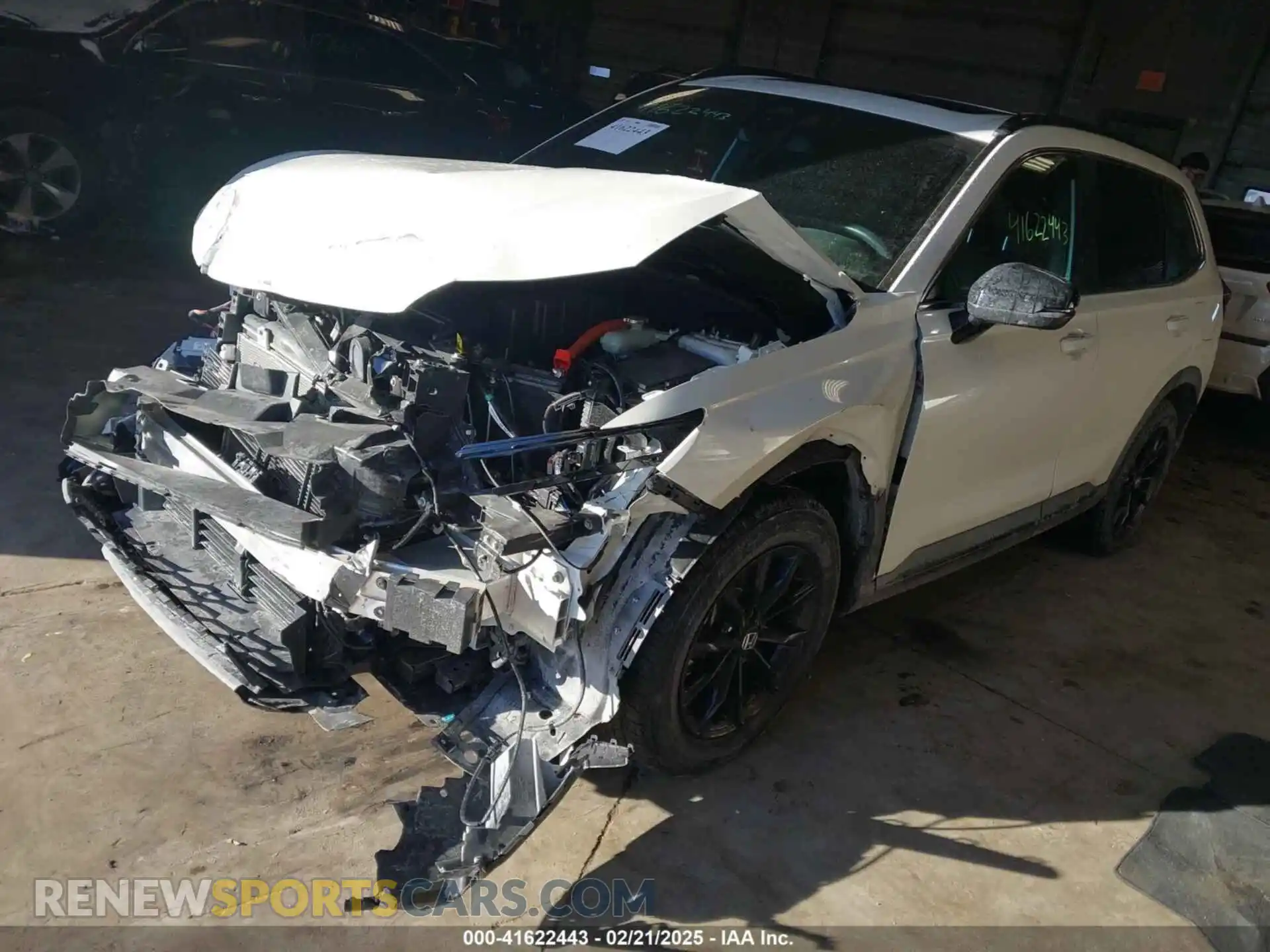 2 Photograph of a damaged car 7FARS6H5XRE079782 HONDA CR-V 2024