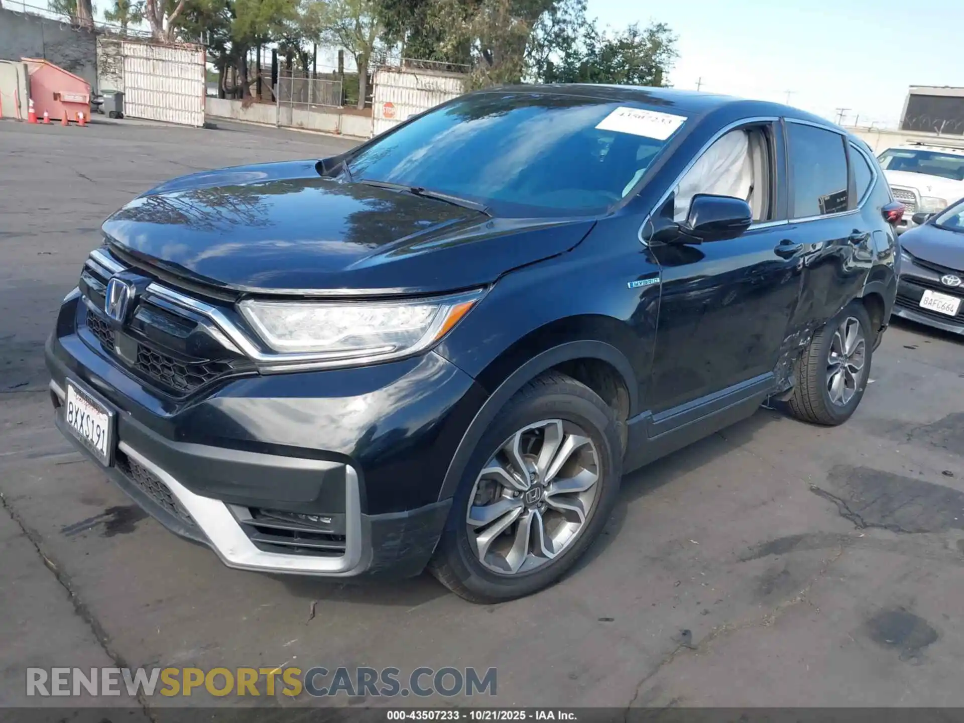 2 Фотография поврежденного автомобиля 7FART6H80ME034012 HONDA CR-V HYBRID 2021