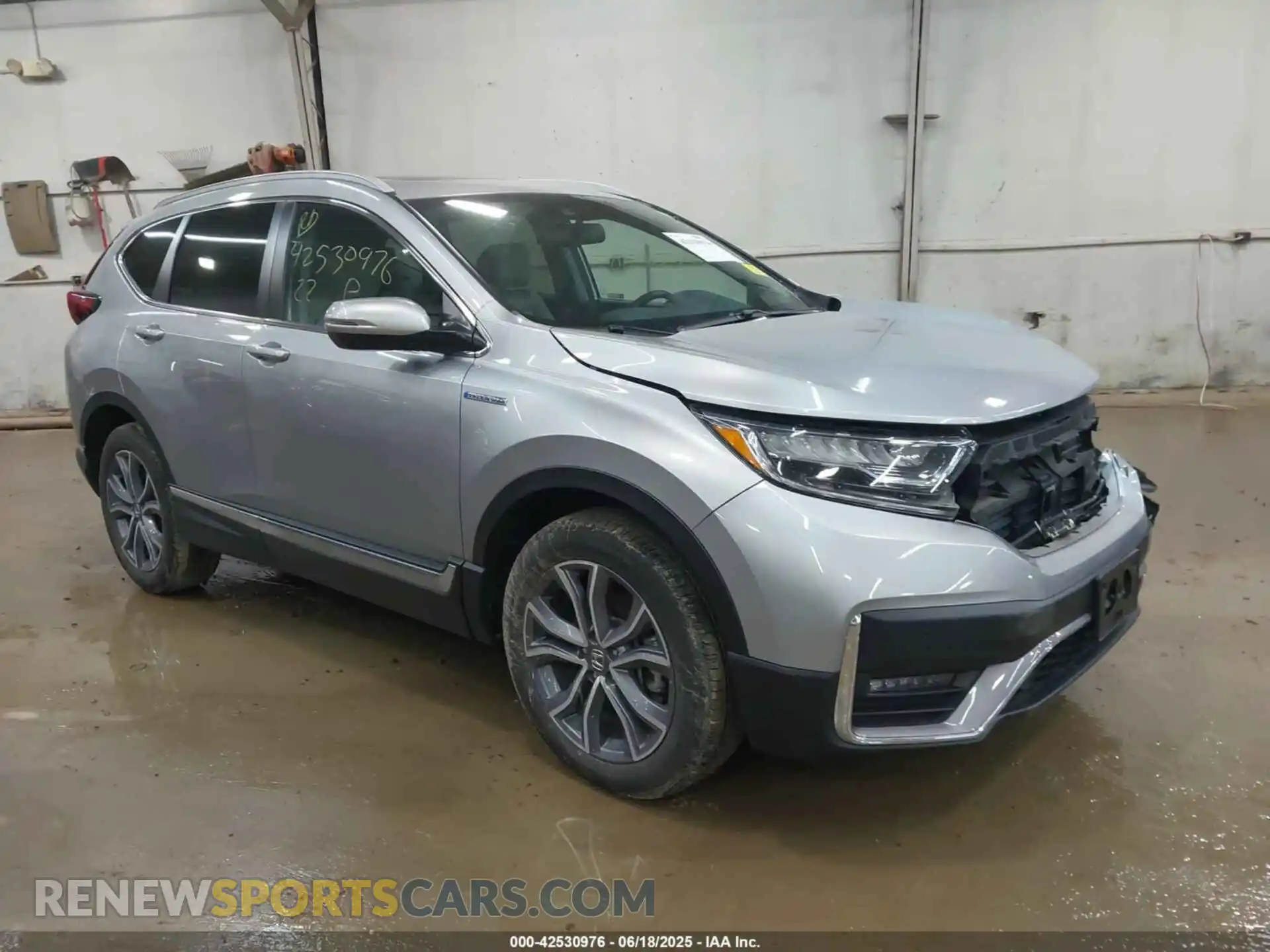 1 Photograph of a damaged car 5J6RT6H99NL012877 HONDA CR-V HYBRID 2022