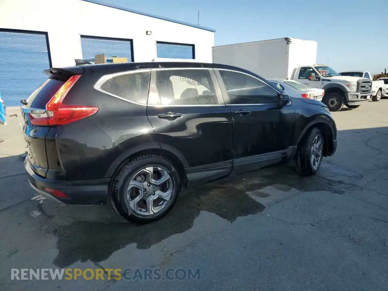 3 Photograph of a damaged car 5J6RW1H85KA047781 HONDA CRV 2019