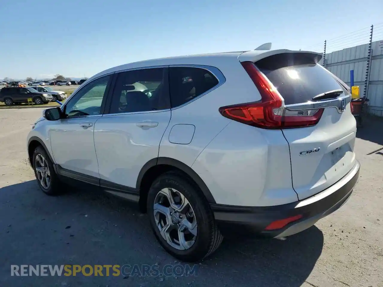 2 Photograph of a damaged car 5J6RW2H59KA009479 HONDA CRV 2019