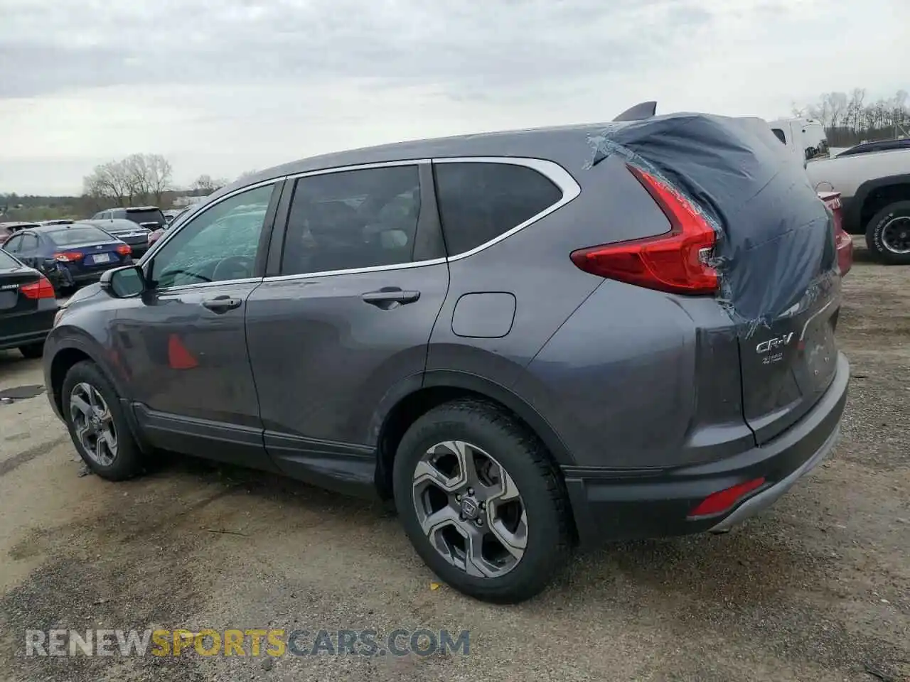 2 Photograph of a damaged car 5J6RW2H82KA001637 HONDA CRV 2019