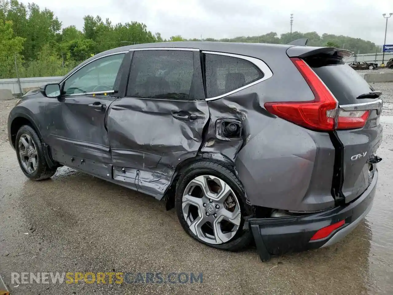 2 Photograph of a damaged car 5J6RW2H83KA016986 HONDA CRV 2019