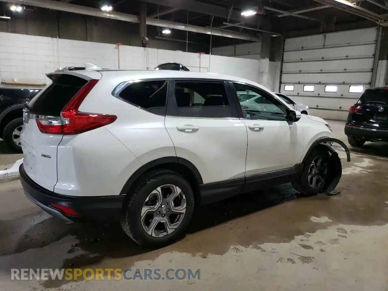 3 Photograph of a damaged car 5J6RW2H84KL037575 HONDA CRV 2019