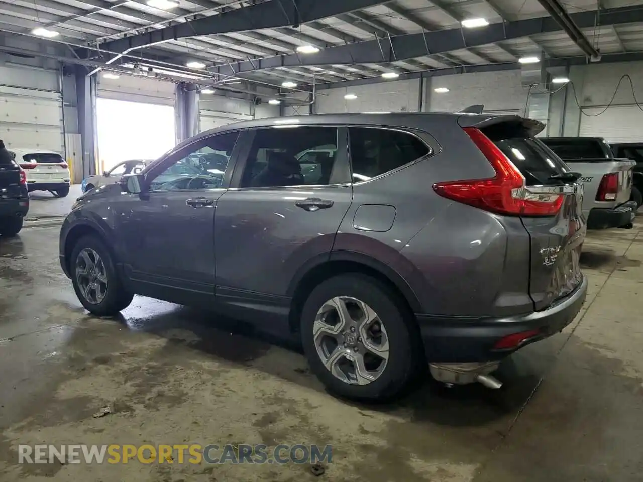 2 Photograph of a damaged car 7FARW2H53KE046089 HONDA CRV 2019