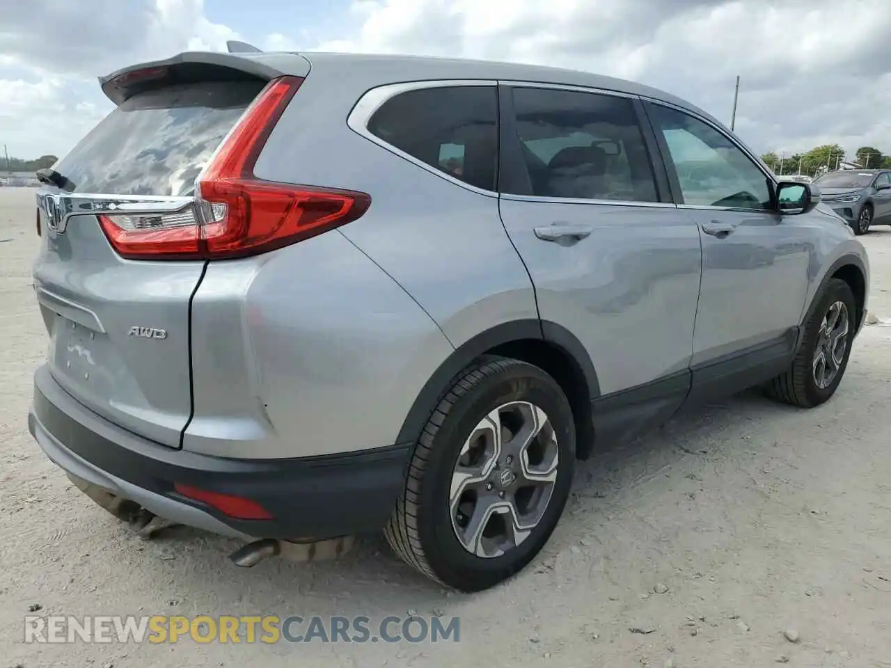 3 Photograph of a damaged car 7FARW2H89KE026827 HONDA CRV 2019