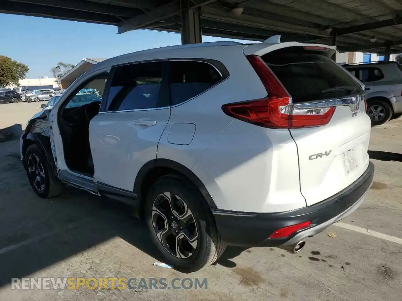 2 Photograph of a damaged car 7FARW2H99KE037352 HONDA CRV 2019