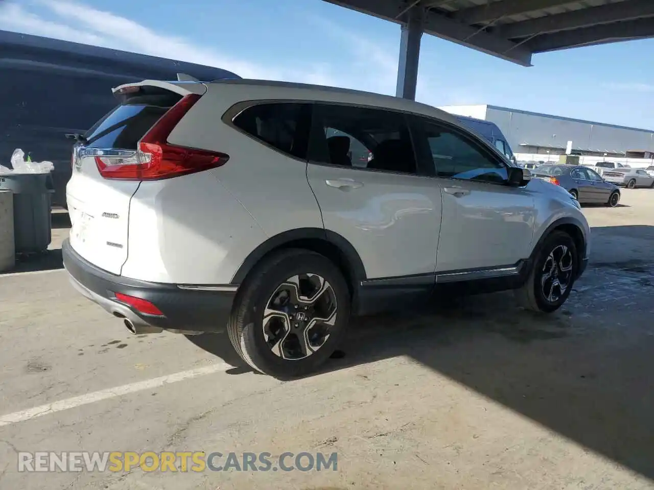 3 Photograph of a damaged car 7FARW2H99KE037352 HONDA CRV 2019