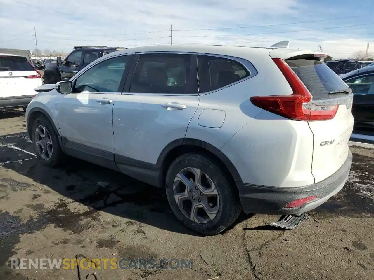 2 fotografías del automóvil dañado JHLRW2H57KX009938 HONDA CRV 2019