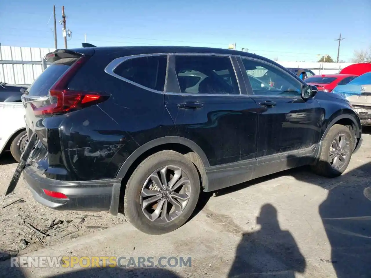 3 Photograph of a damaged car 2HKRW2H88LH683035 HONDA CRV 2020