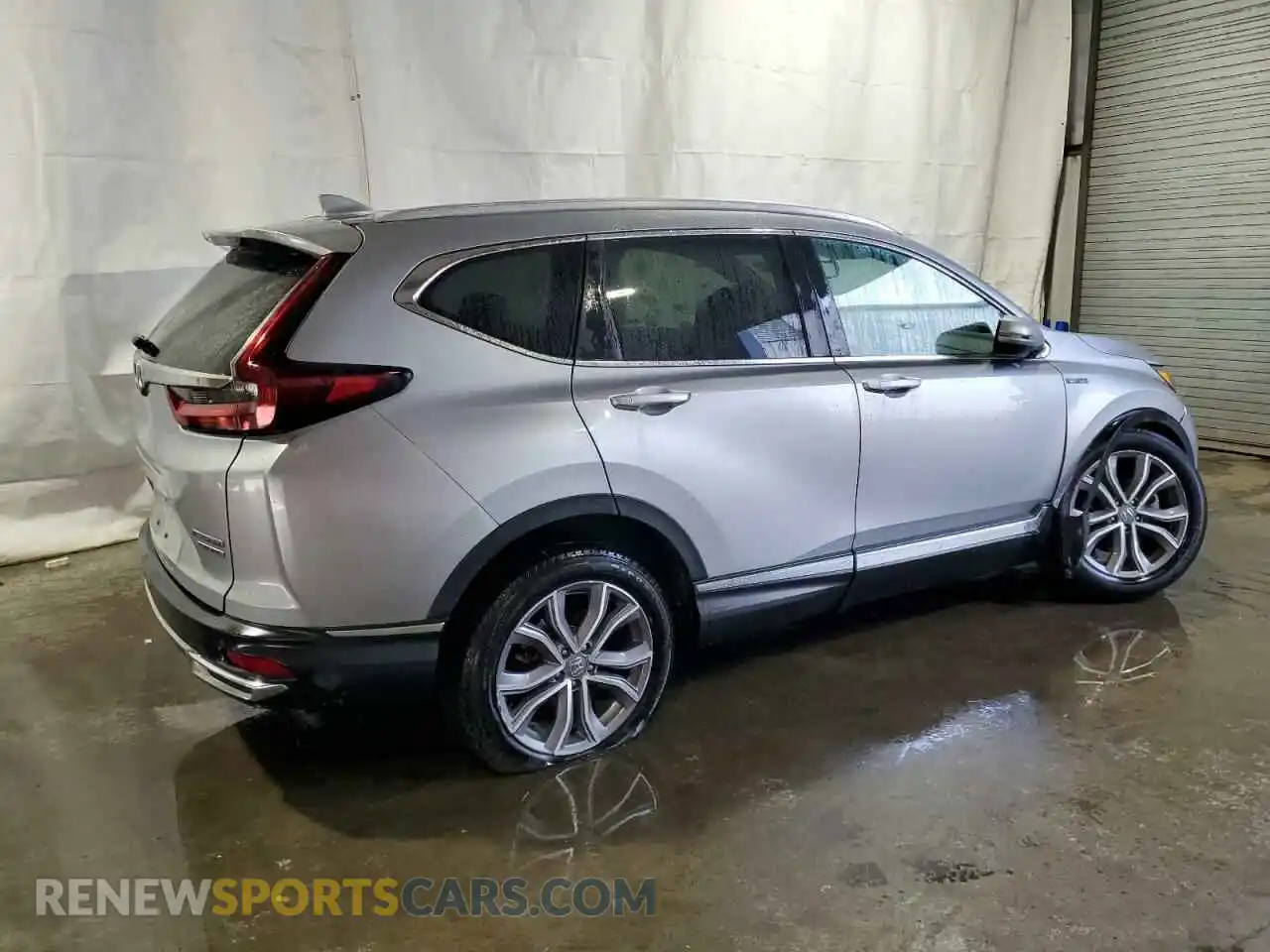 3 Photograph of a damaged car 7FART6H90LE017590 HONDA CRV 2020