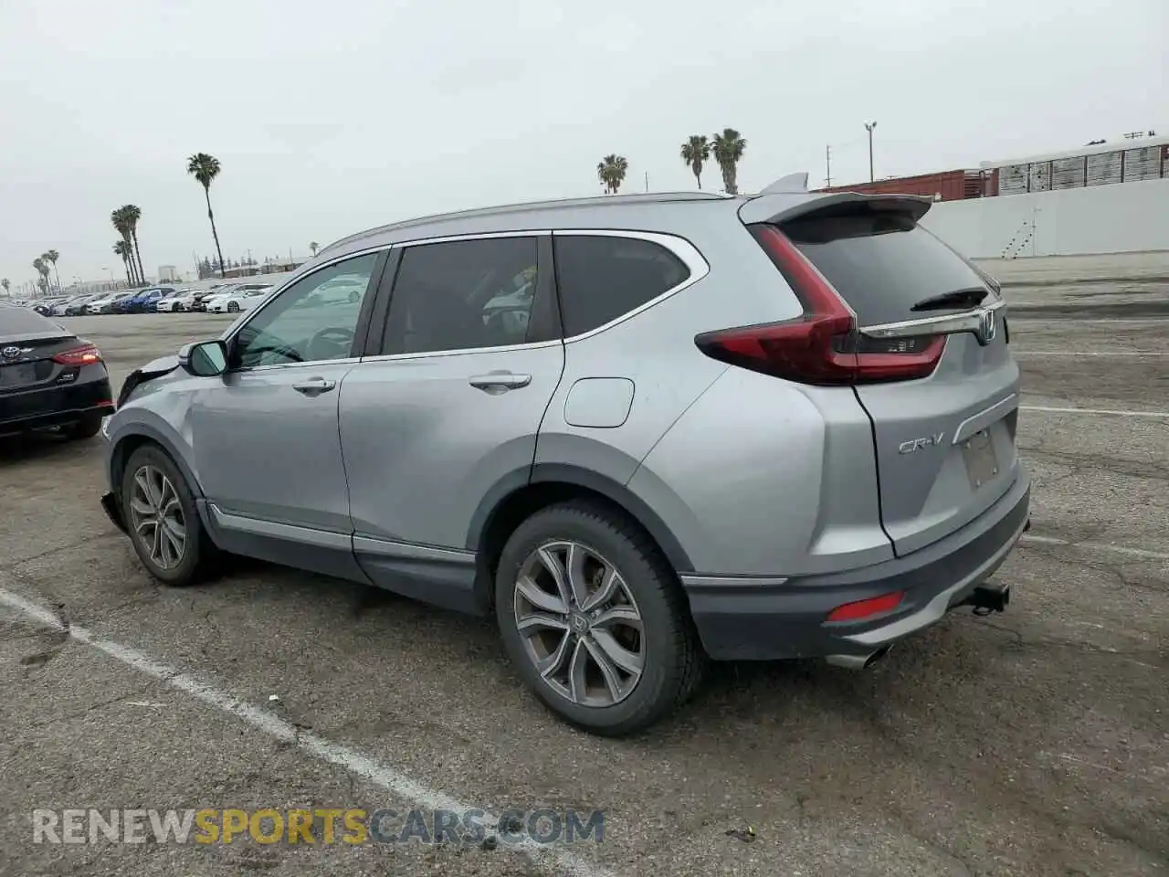 2 Photograph of a damaged car 7FARW1H96LE006653 HONDA CRV 2020