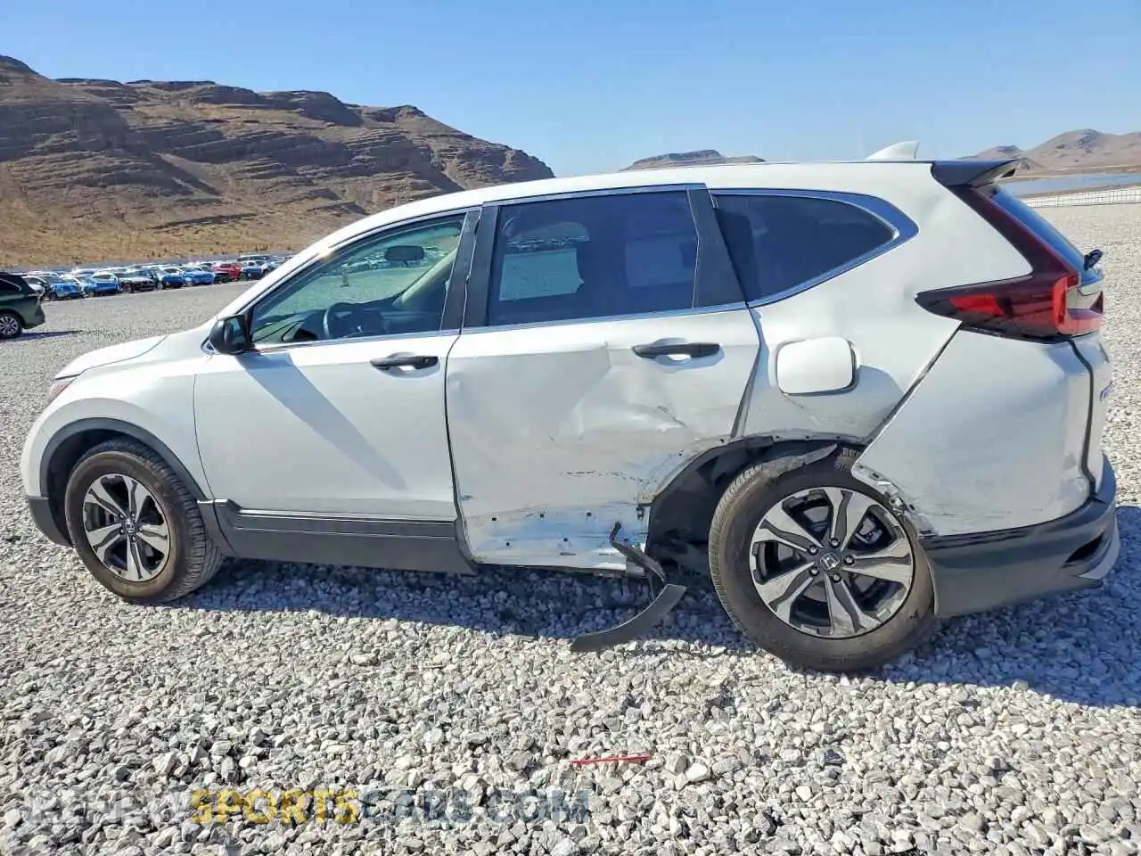 2 Photograph of a damaged car 2HKRW1H29MH408801 HONDA CRV 2021