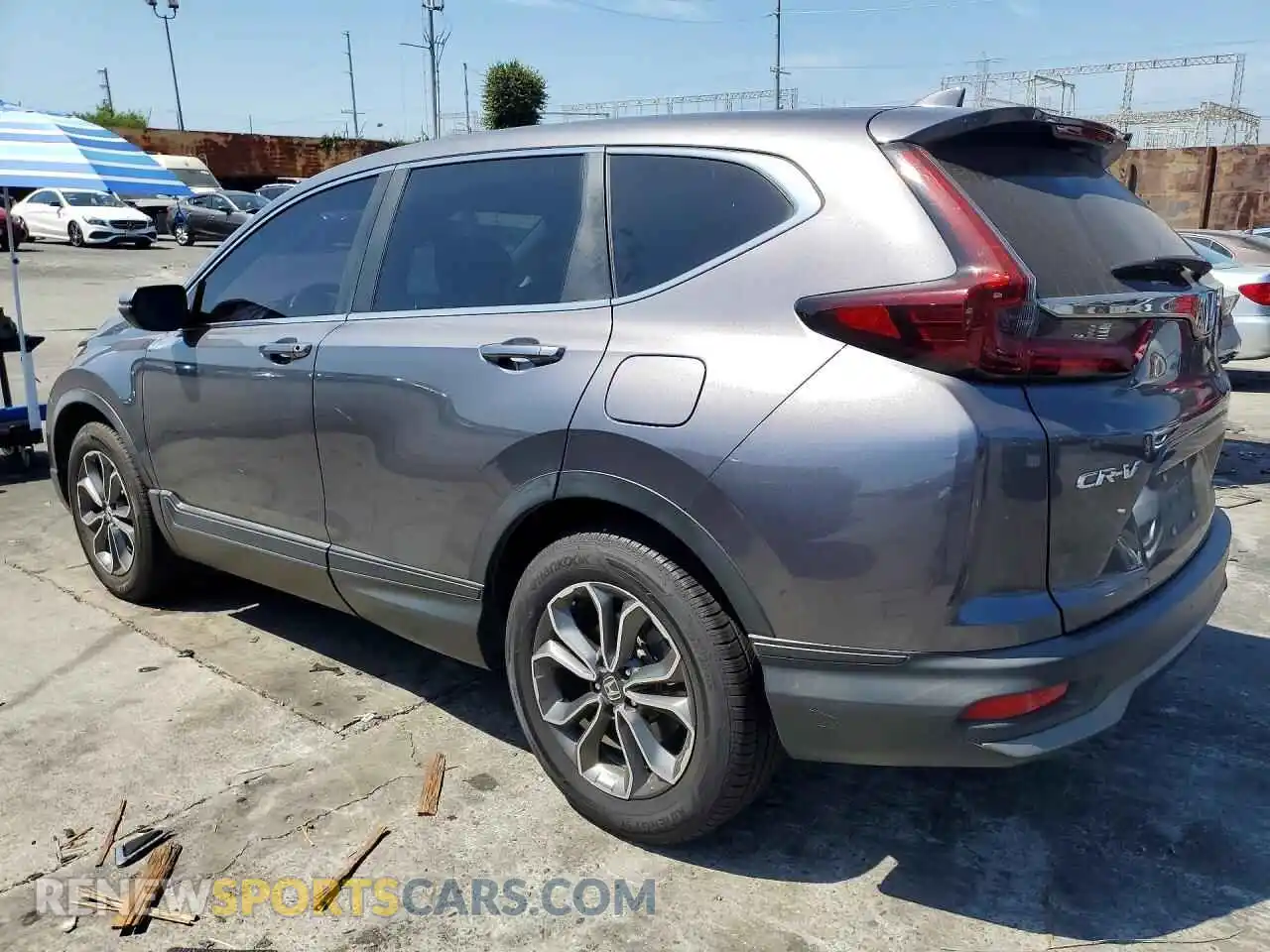 2 Photograph of a damaged car 2HKRW1H58MH409917 HONDA CRV 2021