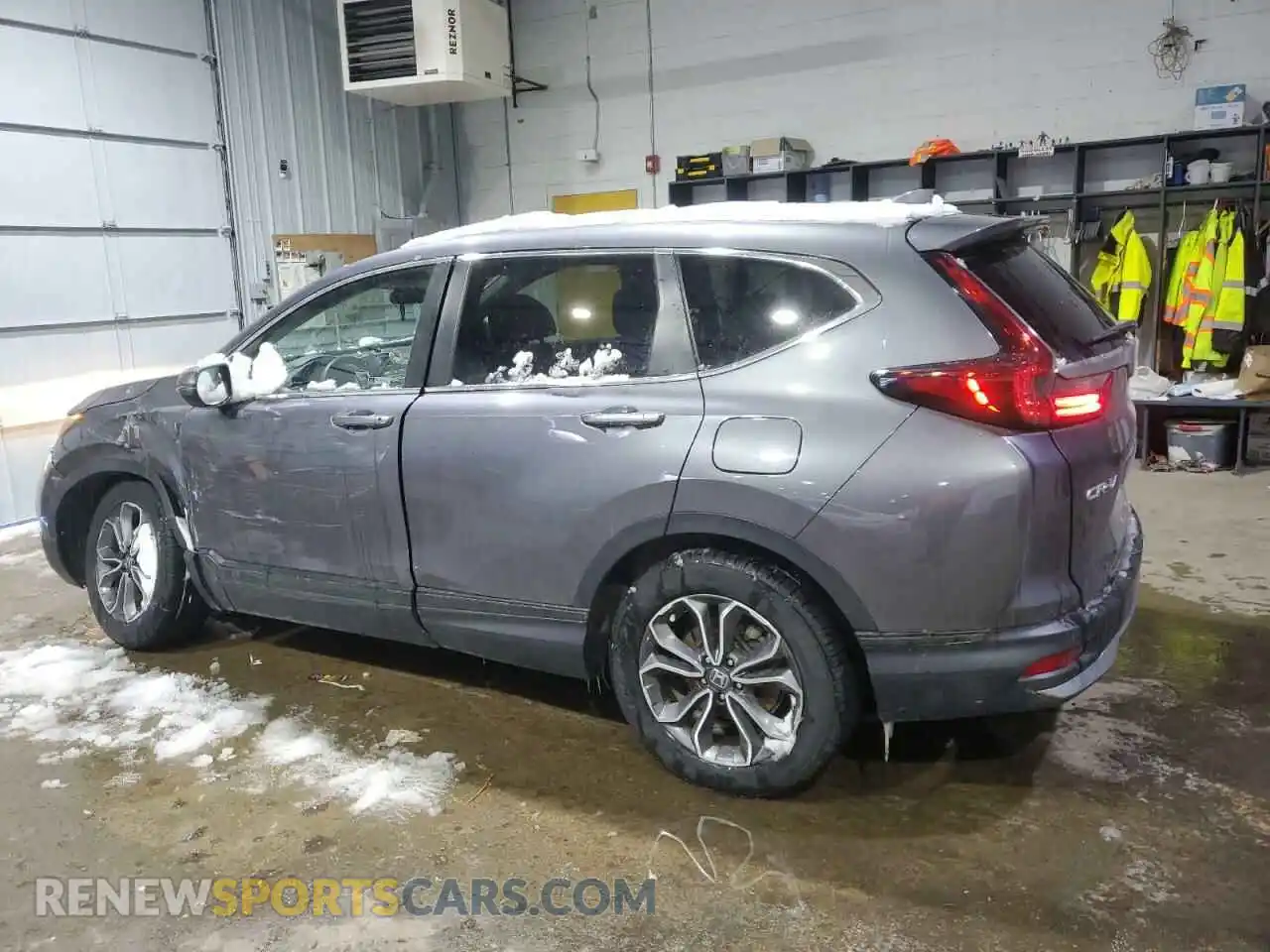 2 Photograph of a damaged car 2HKRW2H53MH609318 HONDA CRV 2021