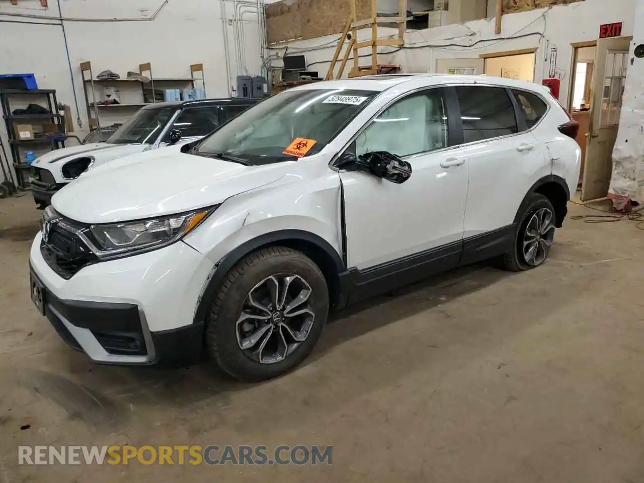 1 Photograph of a damaged car 2HKRW2H54MH627178 HONDA CRV 2021