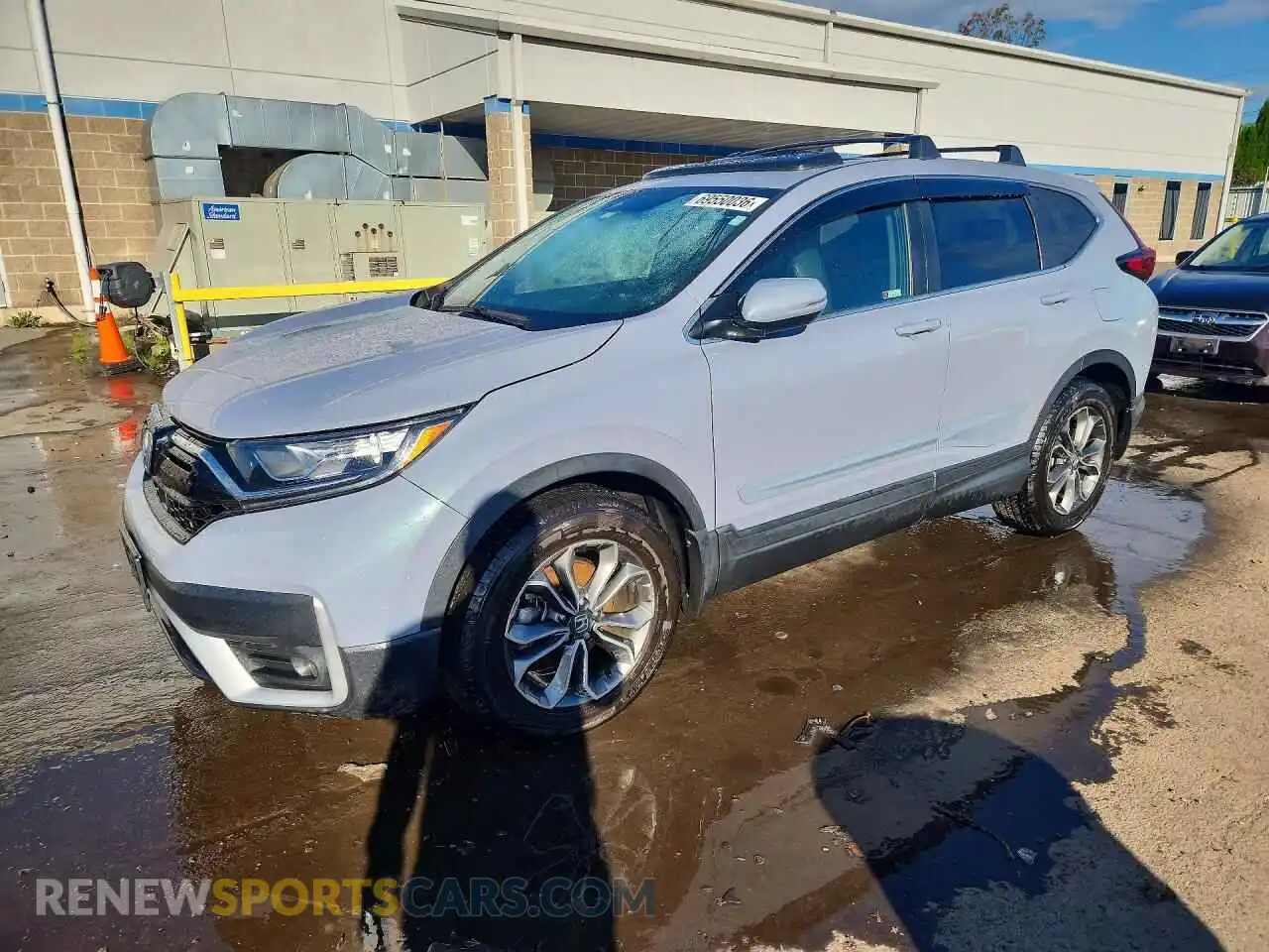 1 Photograph of a damaged car 2HKRW2H80MH630038 HONDA CRV 2021