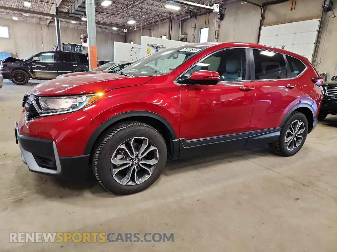 1 Photograph of a damaged car 2HKRW2H82MH632552 HONDA CRV 2021