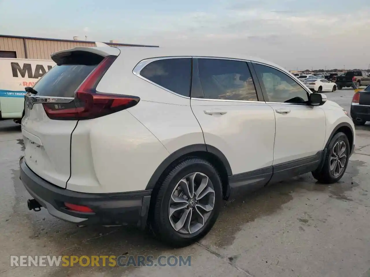3 Photograph of a damaged car 5J6RW1H52ML010510 HONDA CRV 2021