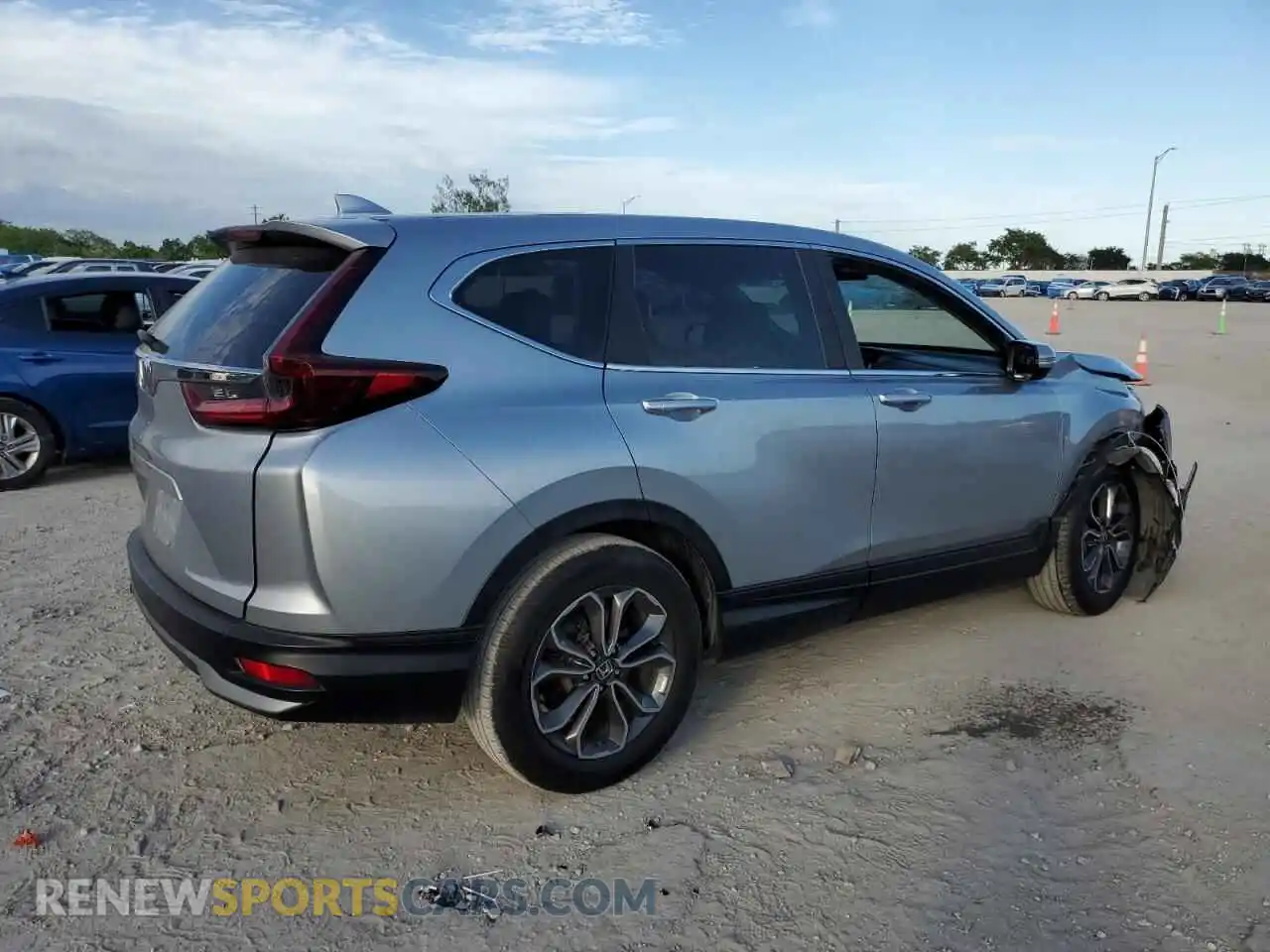 3 Photograph of a damaged car 5J6RW1H53MA004856 HONDA CRV 2021