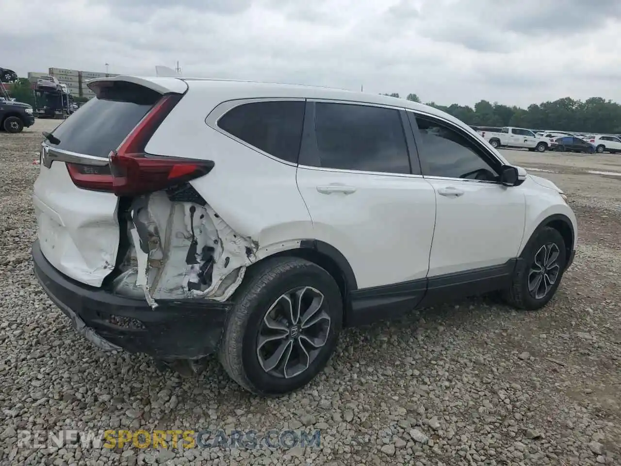 3 Photograph of a damaged car 5J6RW1H56ML005648 HONDA CRV 2021