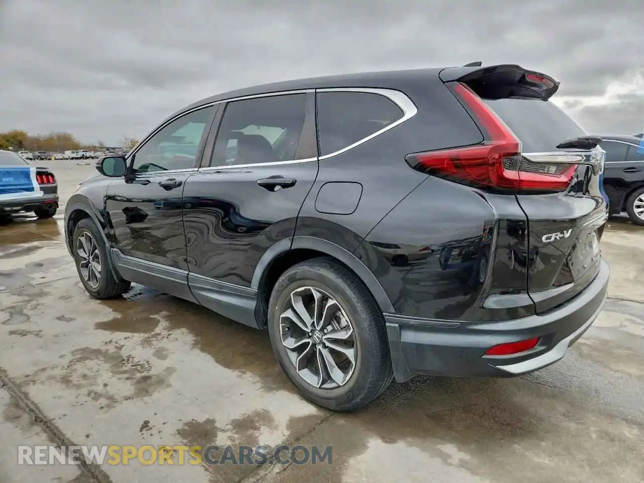 2 fotografías del automóvil dañado 5J6RW1H57MA006089 HONDA CRV 2021