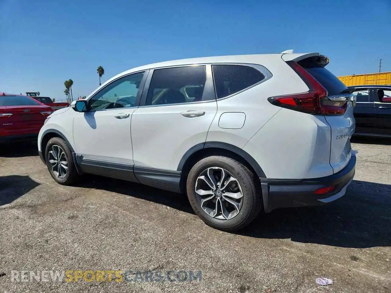 2 fotografías del automóvil dañado 5J6RW1H58MA014556 HONDA CRV 2021