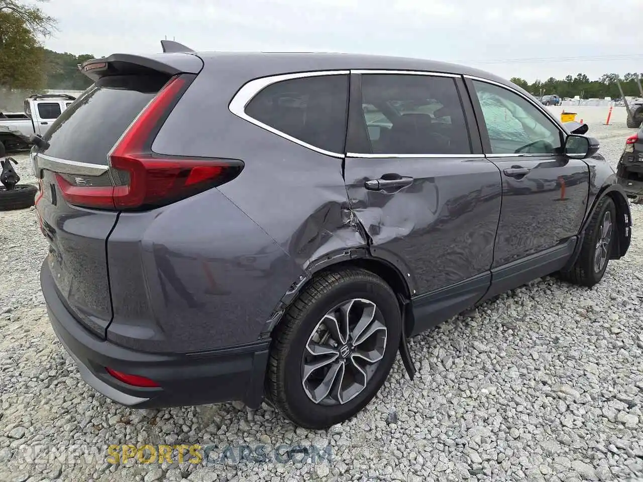 3 Photograph of a damaged car 5J6RW1H82MA007872 HONDA CRV 2021