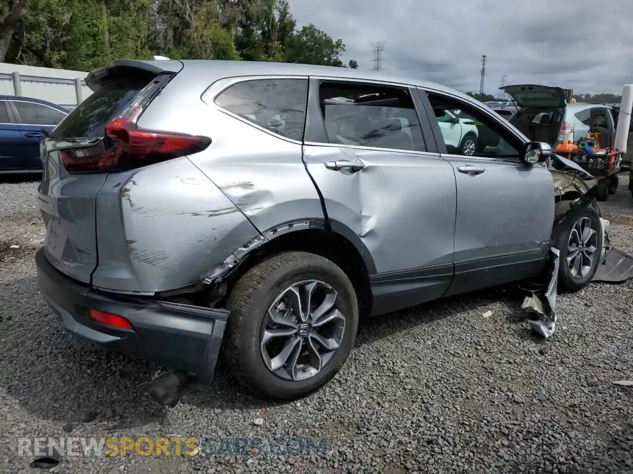 3 Photograph of a damaged car 5J6RW1H84ML008459 HONDA CRV 2021