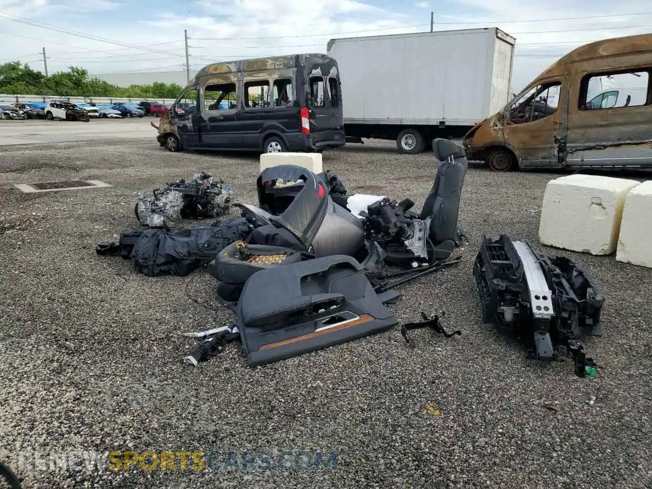 2 fotografías del automóvil dañado 5J6RW1H85MA008269 HONDA CRV 2021