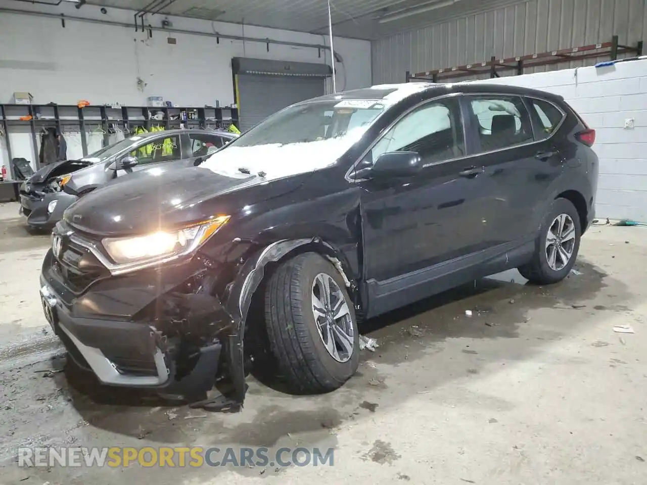 1 Photograph of a damaged car 5J6RW2H25ML018015 HONDA CRV 2021