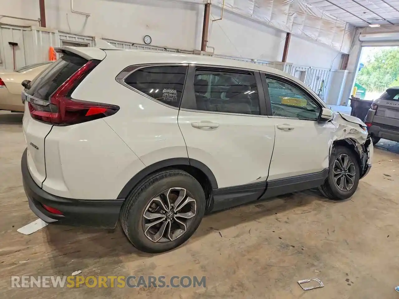 3 fotografías del automóvil dañado 5J6RW2H55MA016500 HONDA CRV 2021