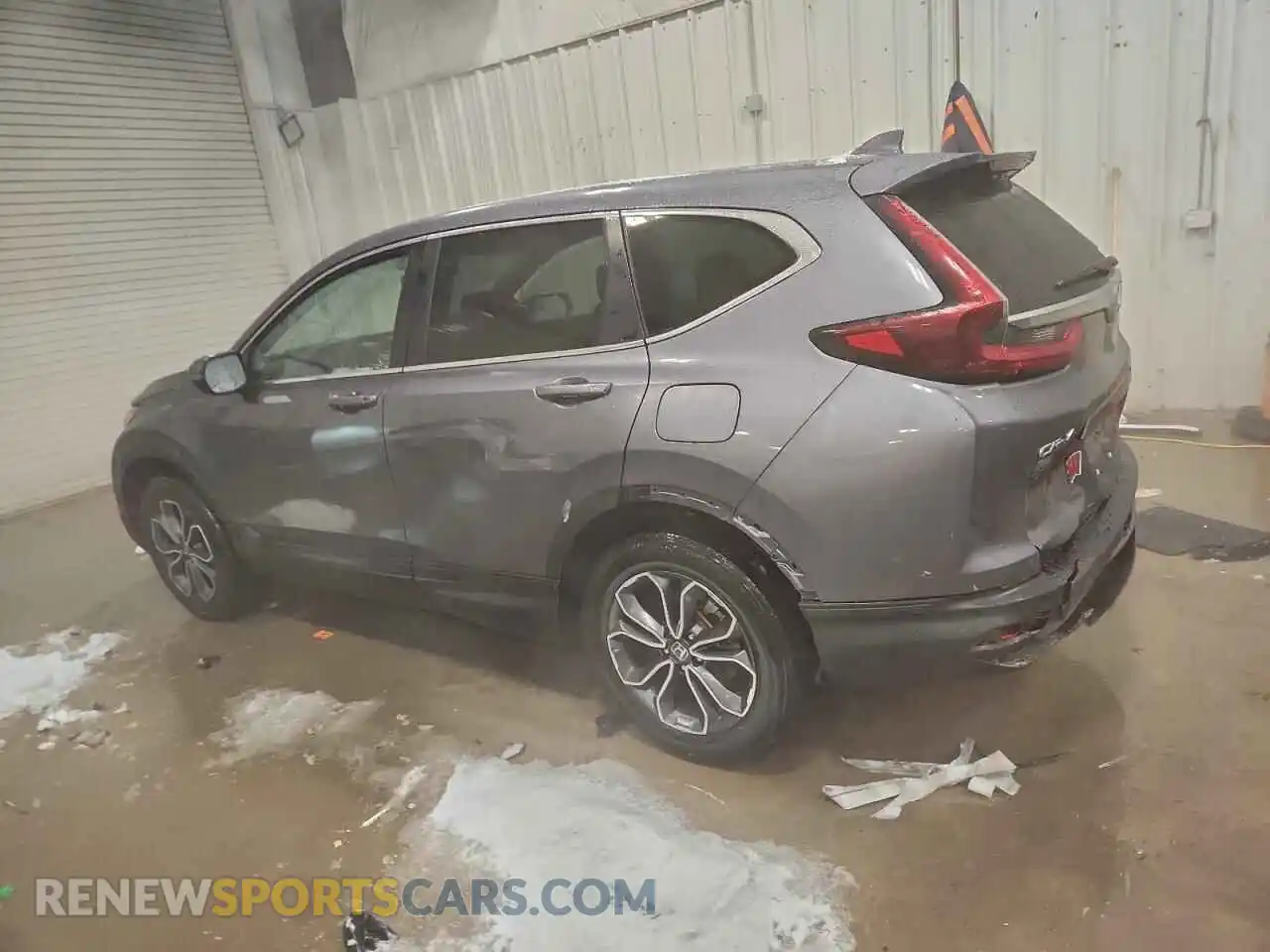 2 fotografías del automóvil dañado 5J6RW2H55ML016808 HONDA CRV 2021