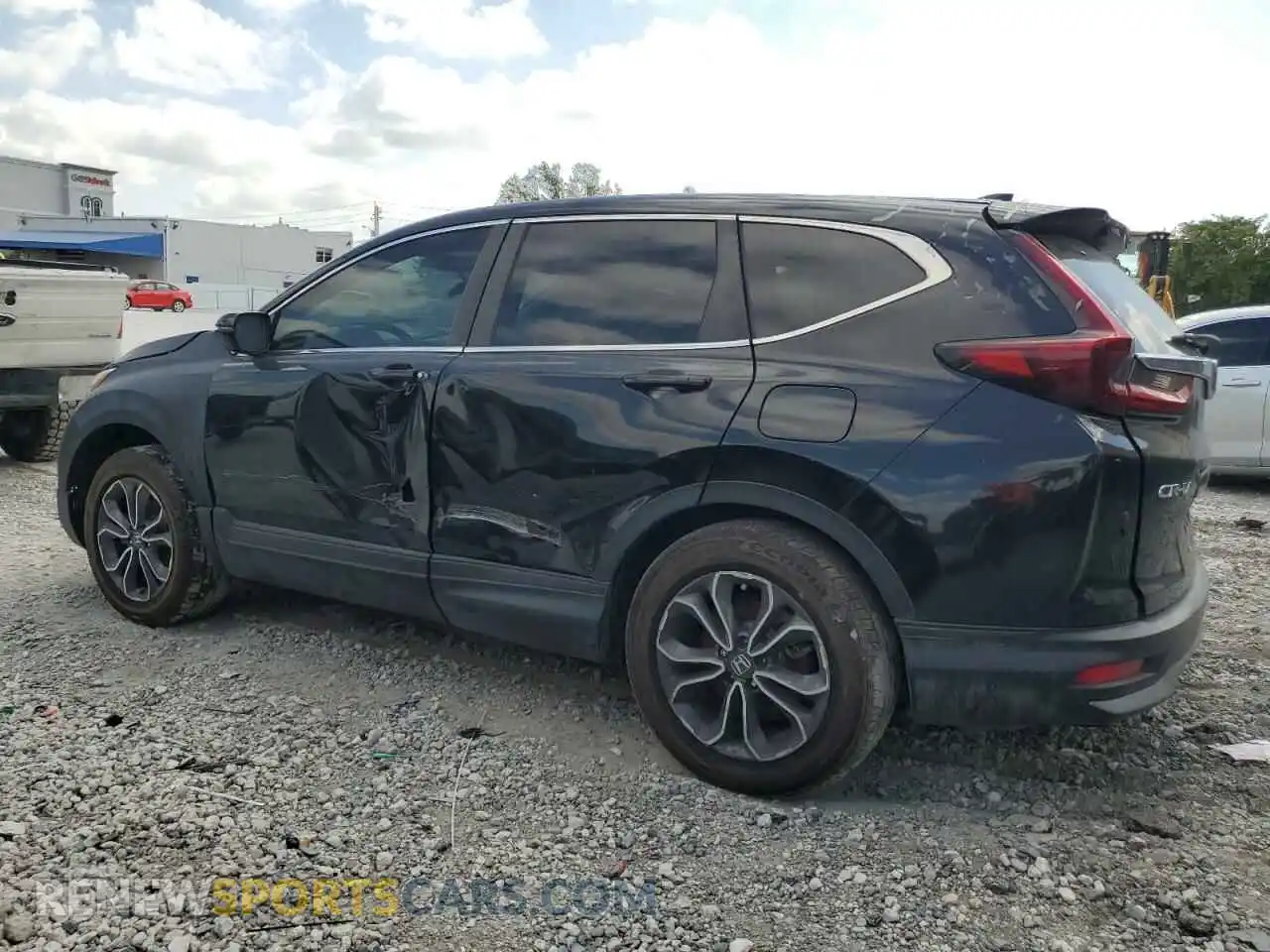 2 fotografías del automóvil dañado 5J6RW2H56ML014906 HONDA CRV 2021