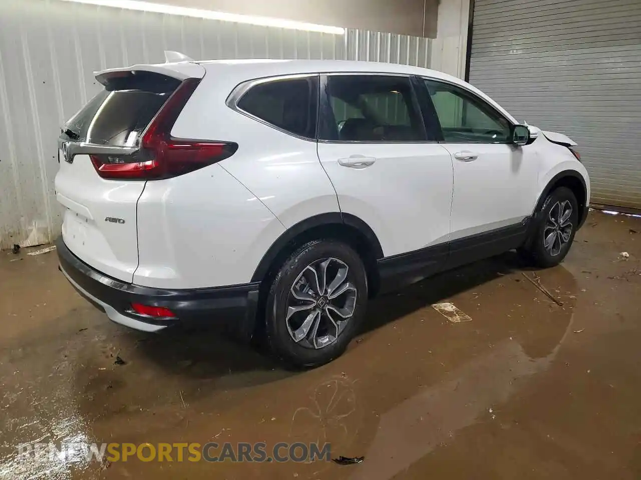 3 Photograph of a damaged car 5J6RW2H59ML020165 HONDA CRV 2021