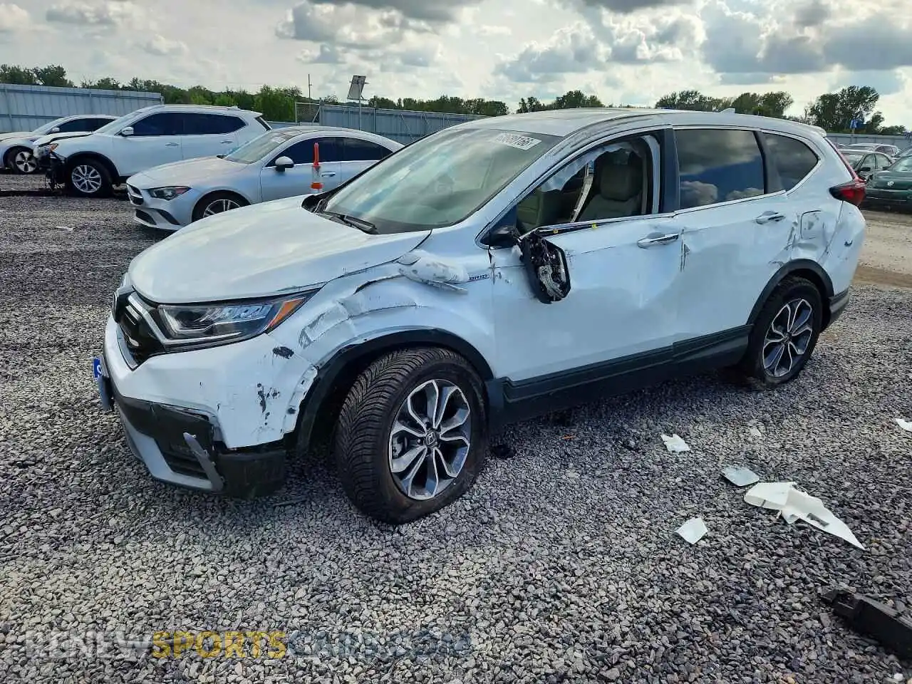 1 Photograph of a damaged car 7FART6H85ME014967 HONDA CRV 2021